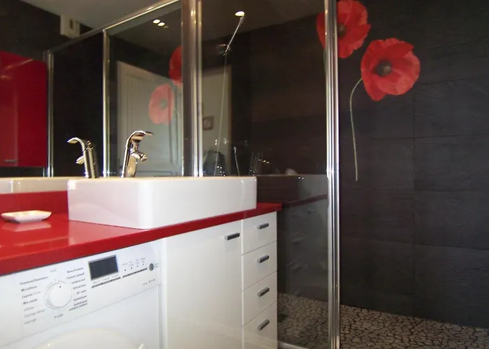 Lägenhet T3 Centre Avec Parking Et Wifi - Fr-1-374-34 *